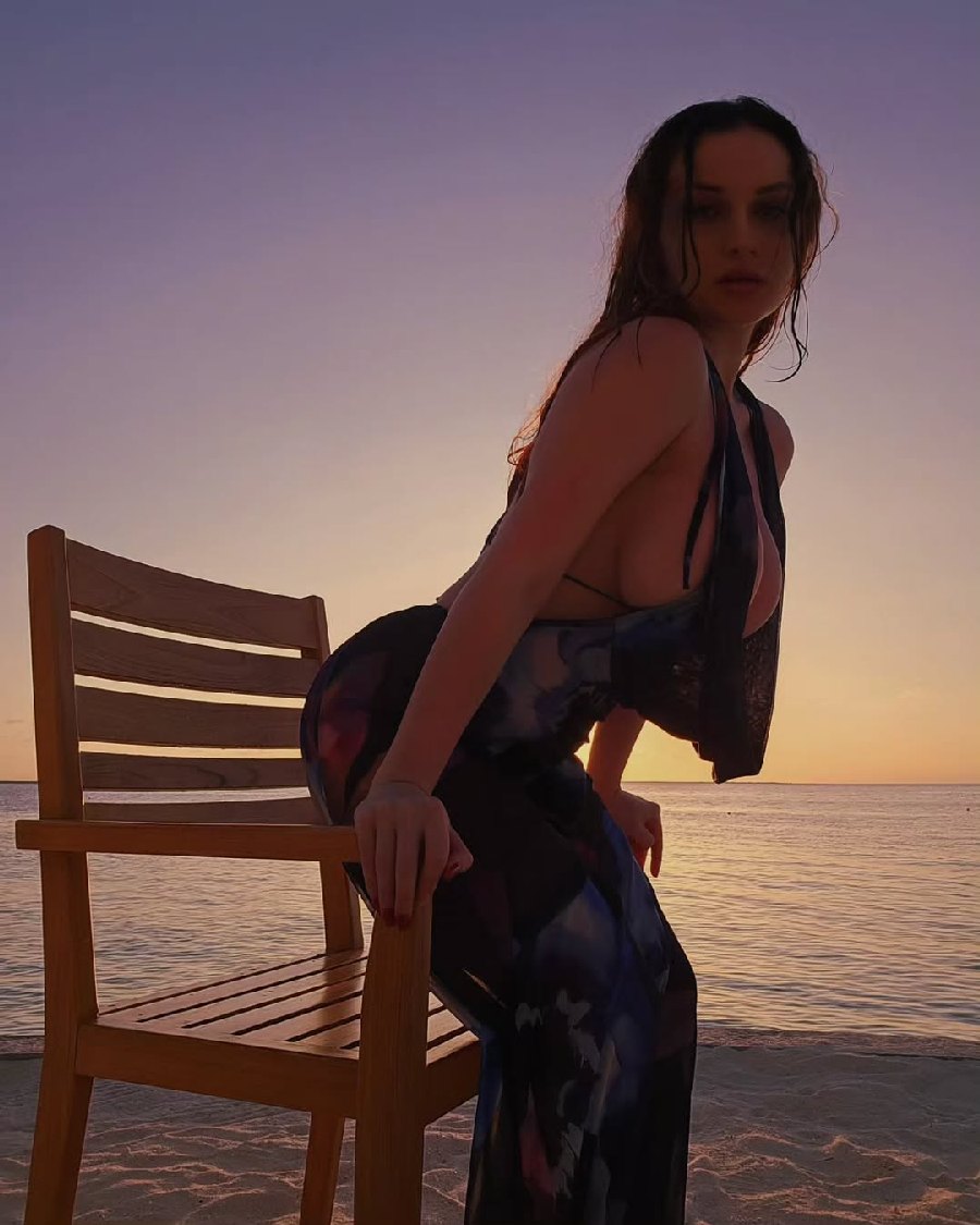 Sexy girl Miranda Faith nude in Gwangju