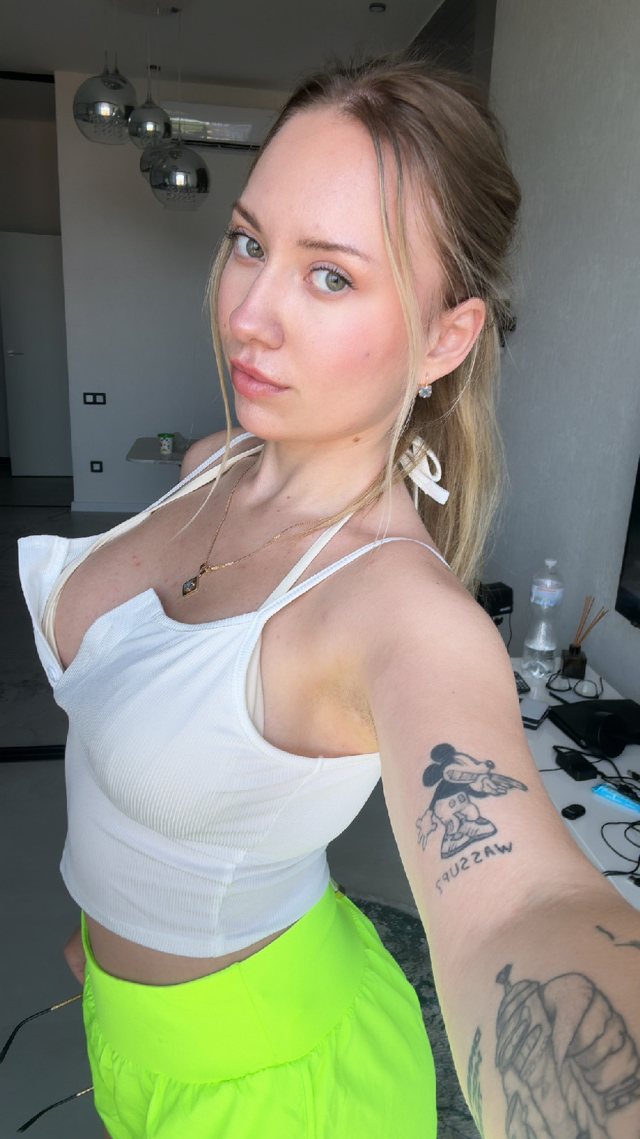 KateV in her underwear in Gwangju